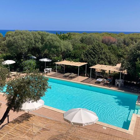 Hotel Fuile 'E Mare Cala Liberotto Exterior foto
