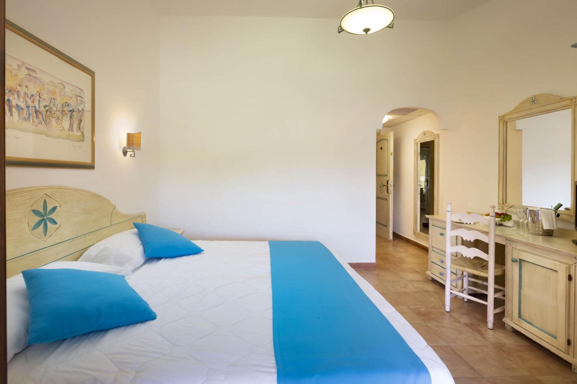 Hotel Fuile 'E Mare Cala Liberotto Exterior foto